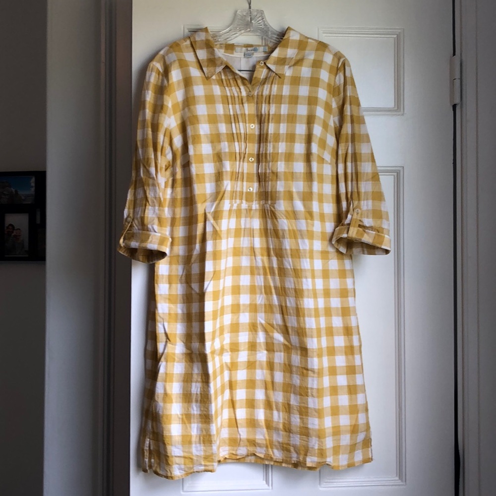 Sweet gingham dress